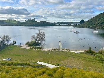 Lakefront Luxury (Bachcare) - Rotorua