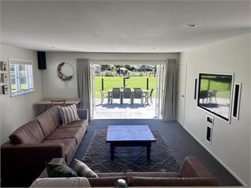 The Gathering Place - Karapiro  - Cambridge