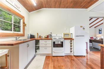 Fantail Cottage Kaiuma Bay (Bachcare) - Havelock