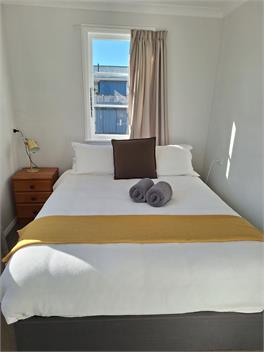 Oxford Retreat (2 Min to Square) - Martinborough