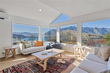 Hensman House (Bachcare) - Queenstown