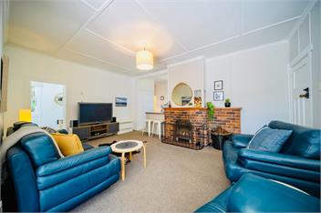 Fiordland Hideaway (Bachcare) - Te Anau