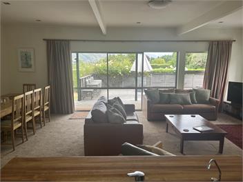 SUPERB Home,Studio,Spa,lake & mtn views,OSP&much more - Wanaka