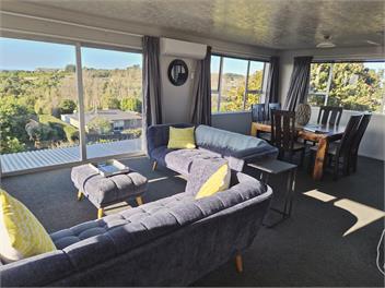 Ocean & Mountain Views Home -