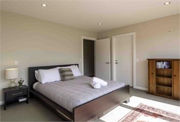 Pohara Heights -