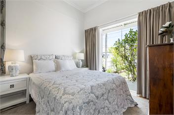 Hibiscus Cottage -