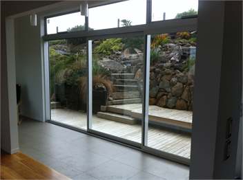 Luxury, Large, Modern Beach Home - Whangarei
