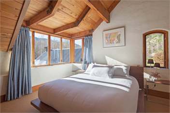 Wharenui by MajorDomo - Spacious country home near Arrowtown - Queenstown