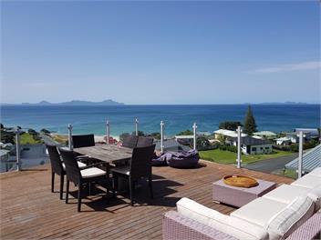 Langs Beach Stunning Ocean Views - Langs Beach