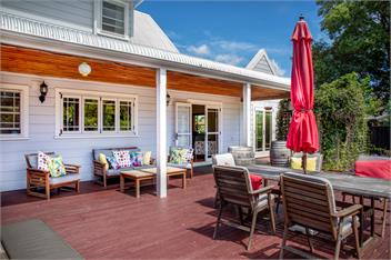 Everland Retreat - Martinborough