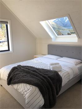  Hot Tub & Views Linen Included - Castle Hill