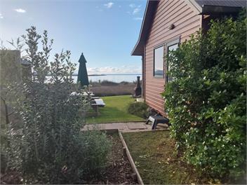 Pahoia Beachstay - The Crab Hut - Tauranga