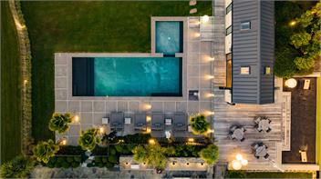 Horseshoe Bend Estate | Sleeps 12 | Swimming Pool | Spa Pool | Tennis Court | Set on Large Grounds - Wanaka