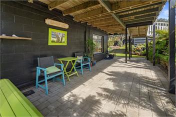 Coastal Oasis (Bachcare) - Papamoa