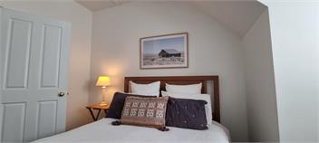 Sandhill Gardens Retreat - Woodend