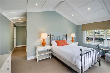 Modern Deluxe (Bachcare) - Havelock North