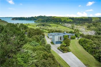 923 Takatu (Bachcare) - Tawharanui
