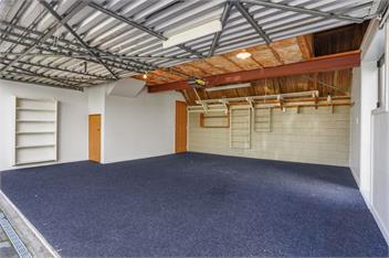 Stylish Fendalton Townhouse (Bachcare) - Christchurch
