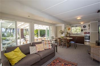 No 90  - Riversdale Beach