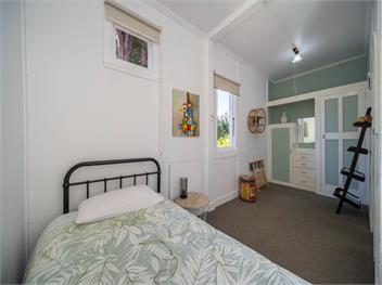 Fiordland Hideaway (Bachcare) - Te Anau