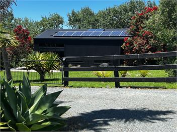 Black Dune Coastal Studio (Bachcare) - Waipu