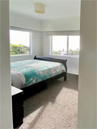 Cable Bay Moana View House -