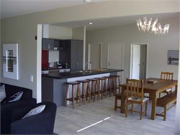Black Forest Accommodation - Eight Houses just 40 minutes from LAKE TEKAPO - Lake Tekapo