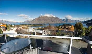 13/2 Poole Lane at Rangatira - Queenstown
