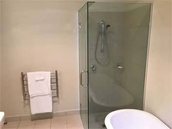 Tuki Vineyard Cottage luxury accommodation - Havelock North