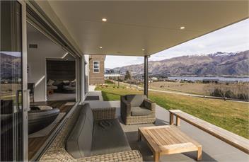 Peninsula Bay Luxury Retreat - Wanaka