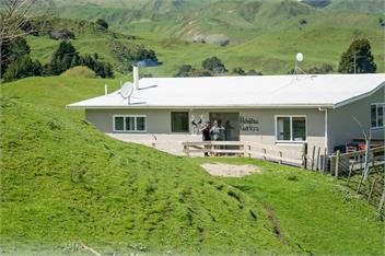 Mahaanui Quarters Farmstay Experience - Gisborne 4078 New Zealand