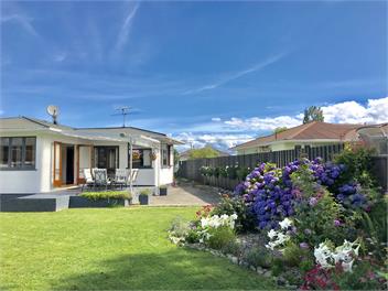 Stay at the heart of Motueka - Nelson