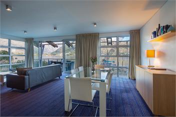 Marina 3 Bdrm Apartment with Views - Queenstown