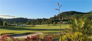 Augusta Grand. A Golfers Dream - Pauanui