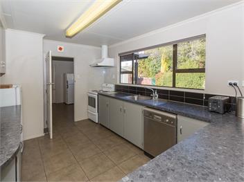 Kowhai Cottage (Bachcare) - Wanaka