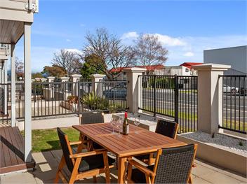 Roberts Retreat (Bachcare) - Taupo Central