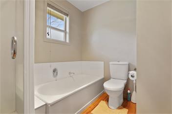 Pukeko Lodge (Bachcare) - Turangi
