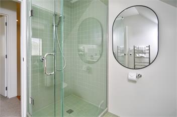 Urban Escape – Addington Townhouse- Walk to Stadium & Cafes to Stadium and Cafes - Christchurch