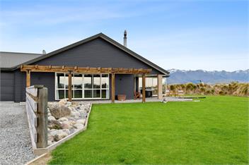 RangeView Retreat, Twizel - Twizel