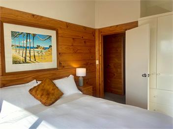 Seaview, Sun and Surf (Bachcare) - Piha