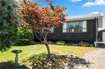 Cute on Kew (Bachcare) - Taupo