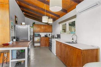 Pearl Magic (Bachcare) - Mangawhai