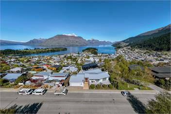 Deja Vu (Bachcare) - Queenstown