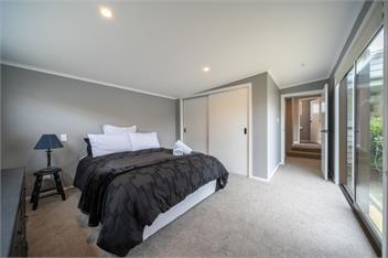 Ferg Escape (Bachcare) - Te Anau