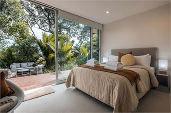 GLASSHOUSE - Waiheke Island