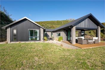 Raptors Haven - Kinloch, Taupo - Kinloch