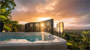 Rustic Rural Cabin Retreat with Spa – Ngunguru - Ngunguru