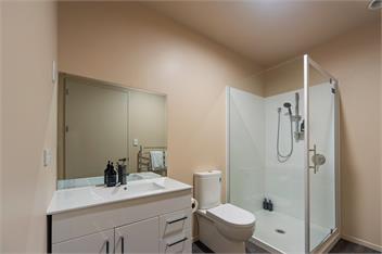 Bridge St. Apartment 1 - Nelson