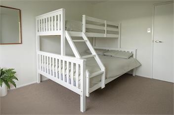 Sunny, Stylish & Spacious – Perfect for Families! - Tauranga