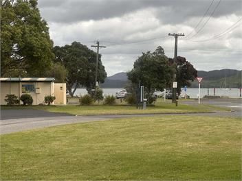 Hosts on the Coast Dads Place - Whangamata
